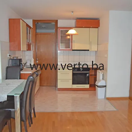 Vertonekretnine Apartamento Tuzla